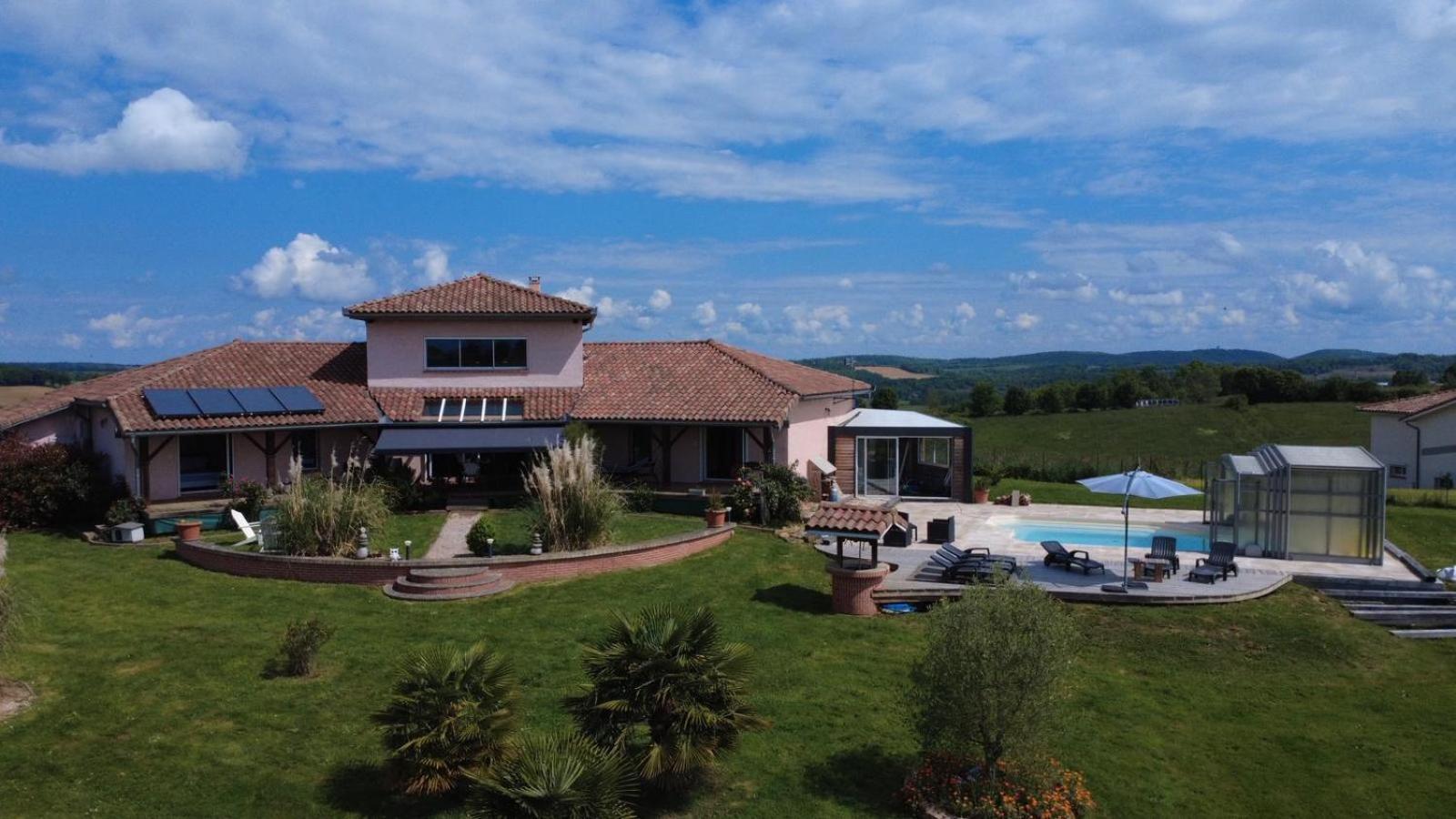 Villa Aux Portes Des Pyrenees Saint Gaudens Esterno foto